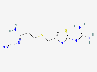 N-cyano-3-[[[2-[(diaminomethylidene)amino]thiazol-4-yl]methyl]sulfanyl]propanimidamide Structure